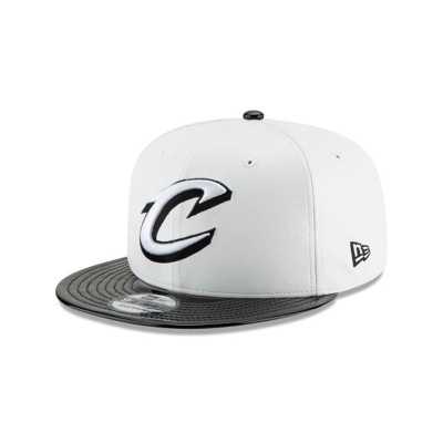 White Cleveland Cavaliers Hat - New Era NBA Retro Hook 9FIFTY Snapback Caps USA9504721